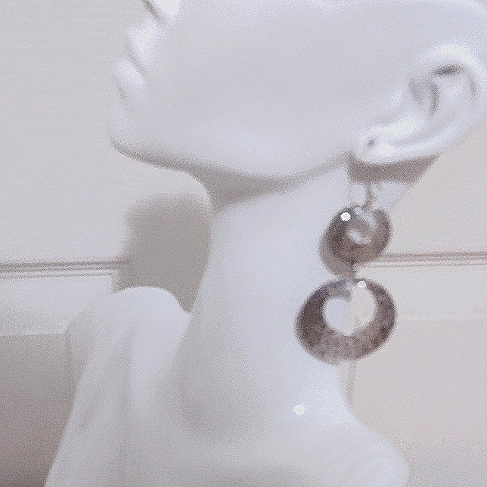 925 Sterling silver earrings. Beautiful earrings. Well crafted in Mexico.